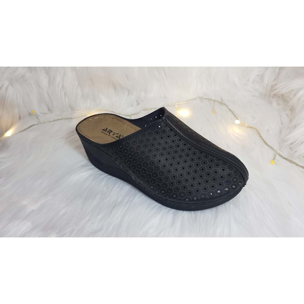 Aryan 408 Kapalı Delikli Ortapedik Kadın Terlik Ckr00605 - 39